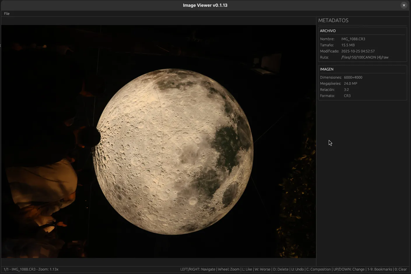 Referencia visual de una aplicación para revisar imágenes RAW